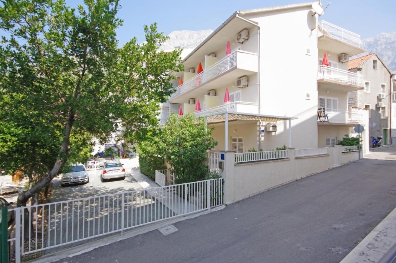 Villa Antonia Baška Voda Екстериор снимка